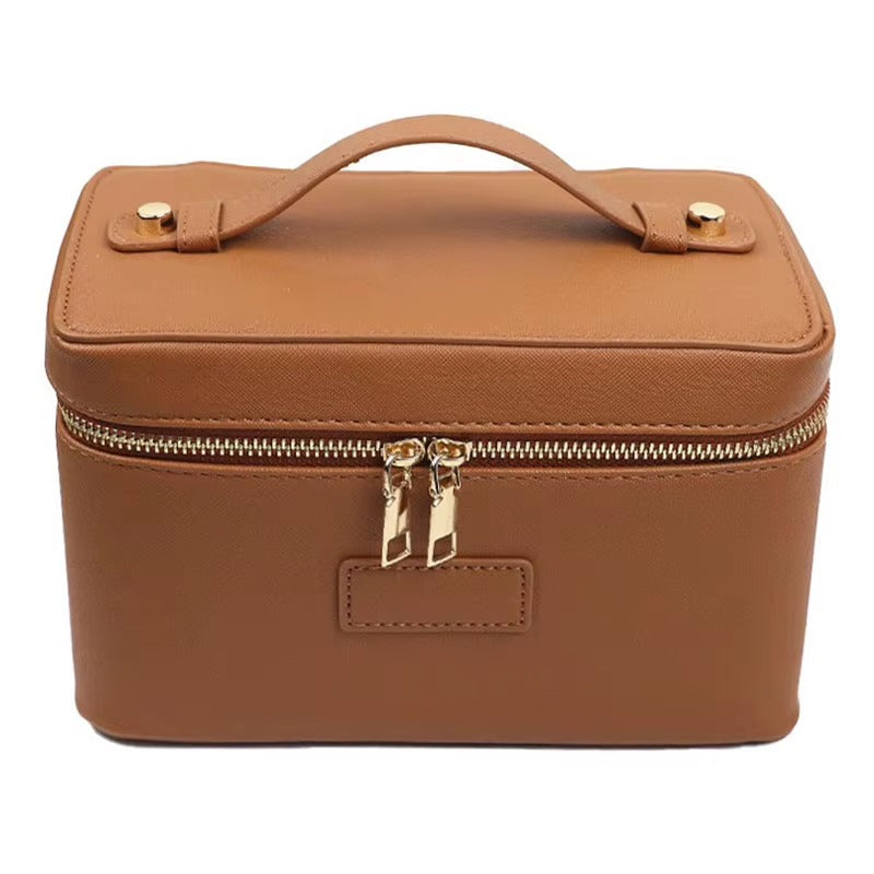 Upstao Rin Saffiano Leather Hanging Toiletry Case