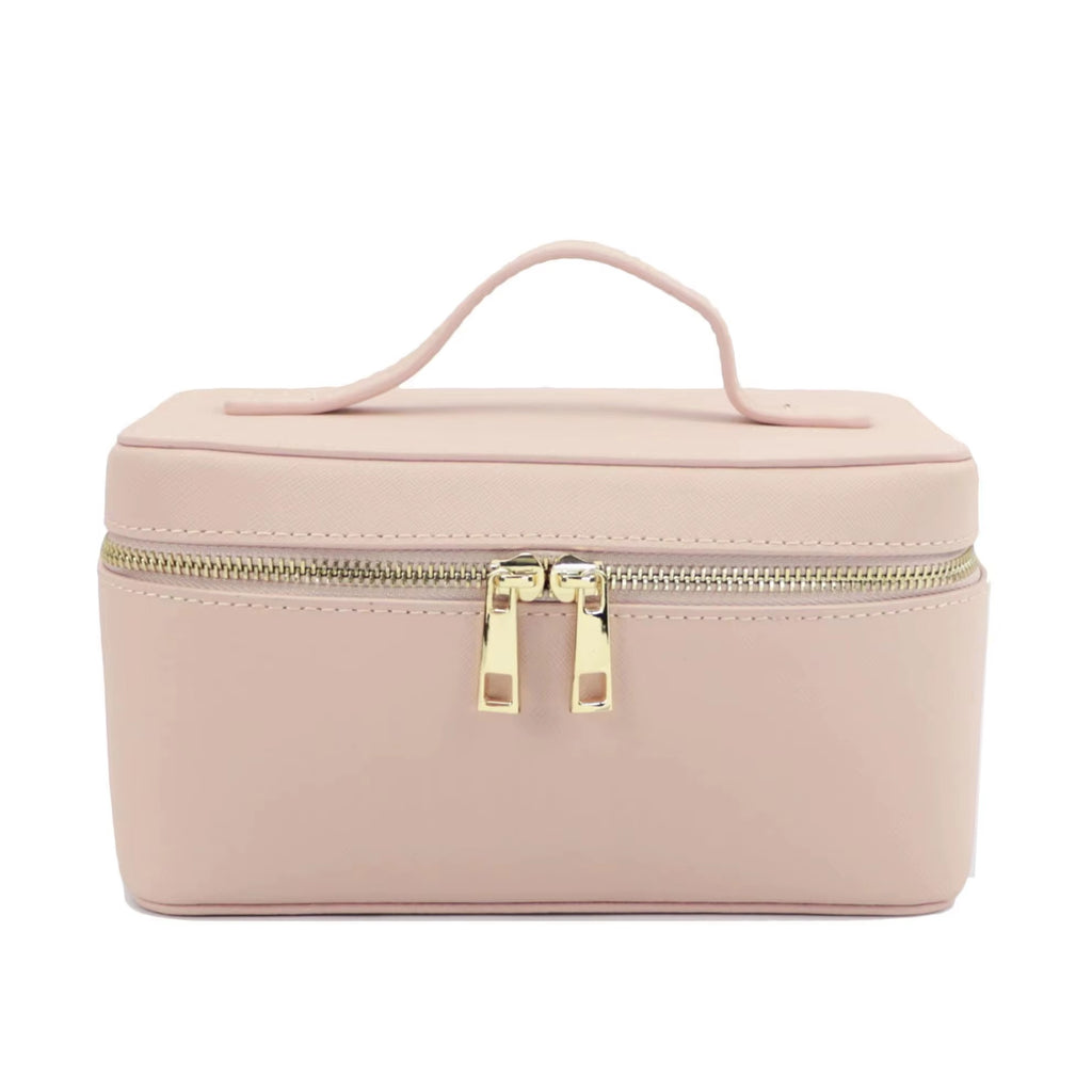 Upstao Rin Saffiano Leather Hanging Toiletry Case