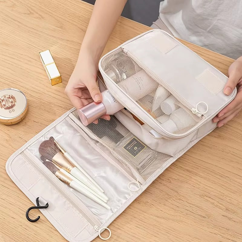 Upstao Tsuki High-Capacity Wash Pouch